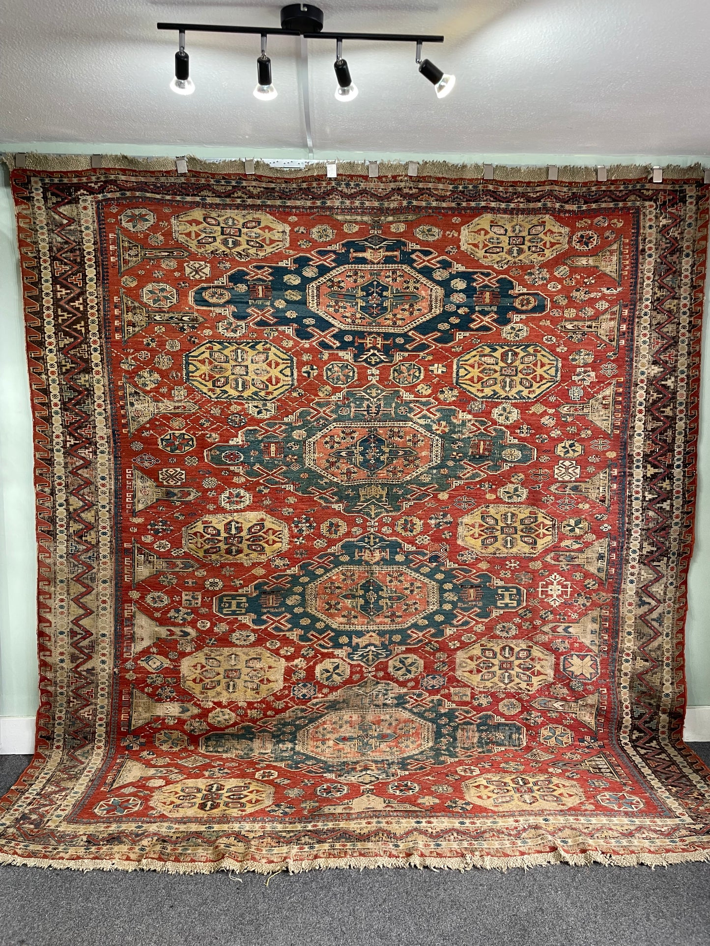 Antique Caucasian Sumak