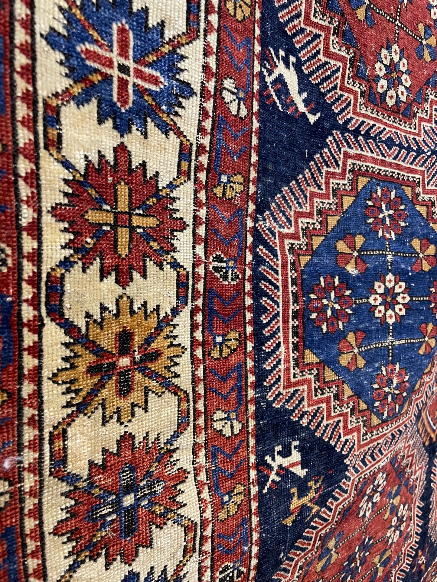 Antique Caucasian Surakhani