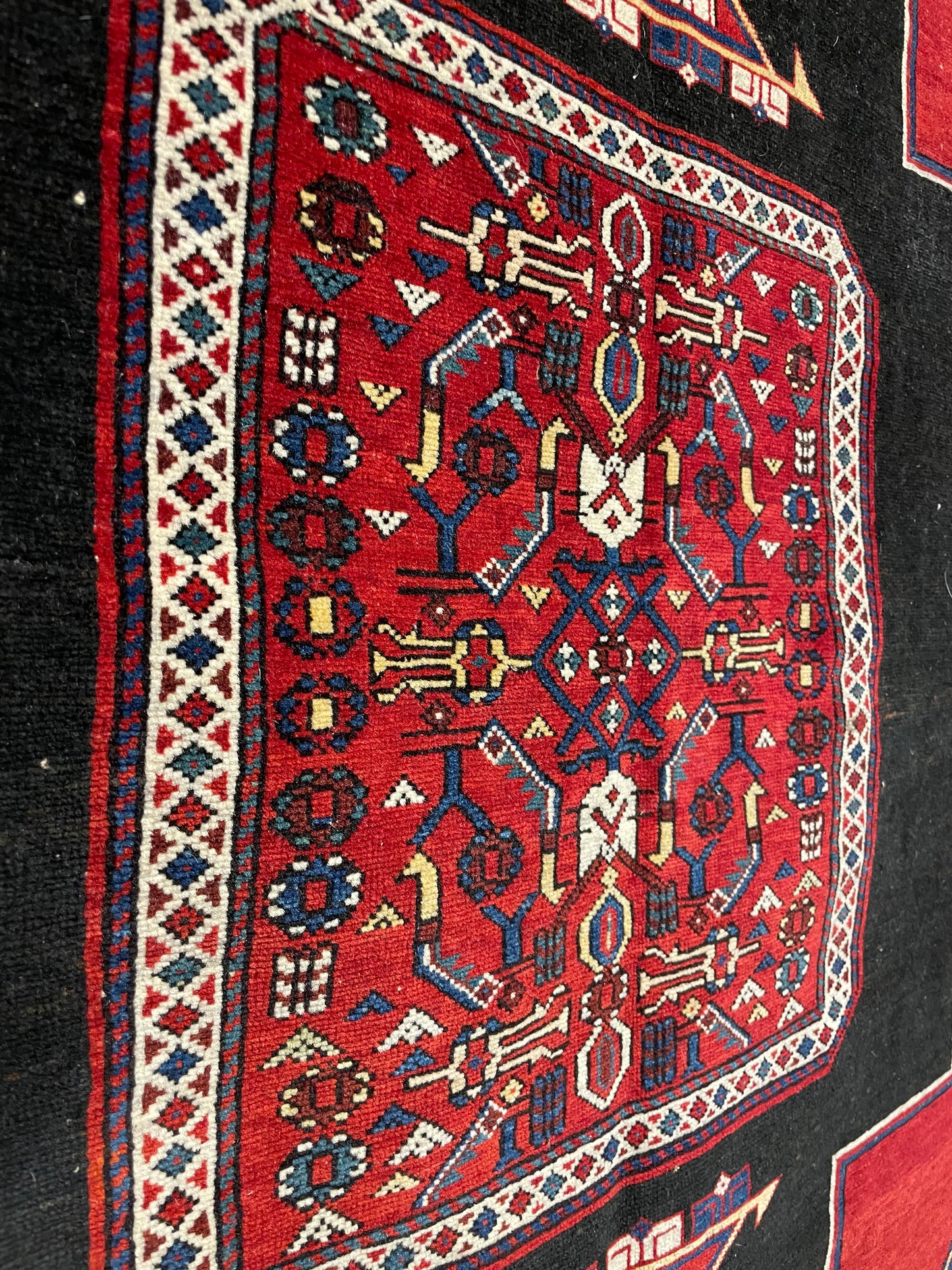 Antique Caucasian Kuba Konagkend rug