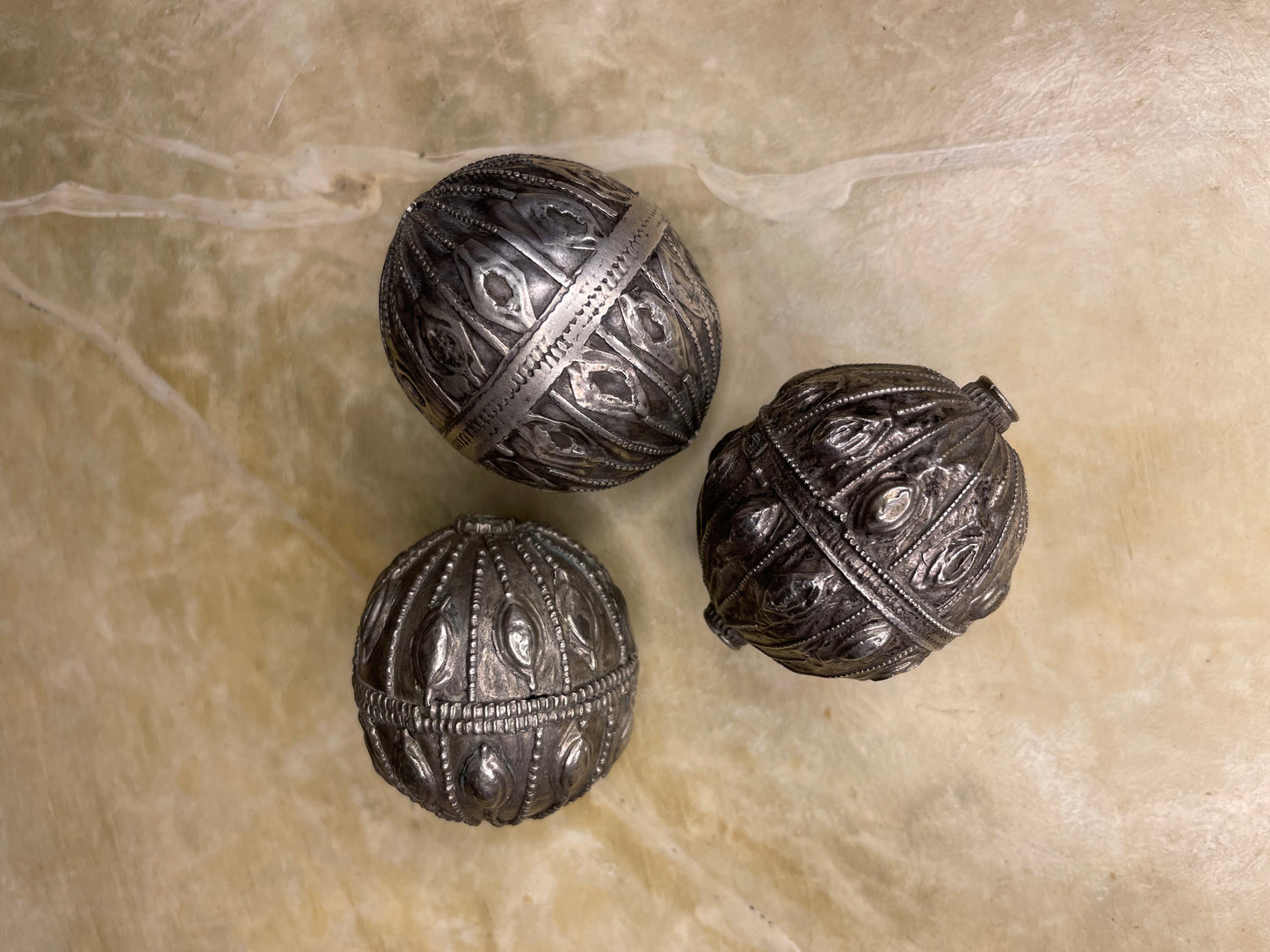 Yemeni 'Globe Beads'