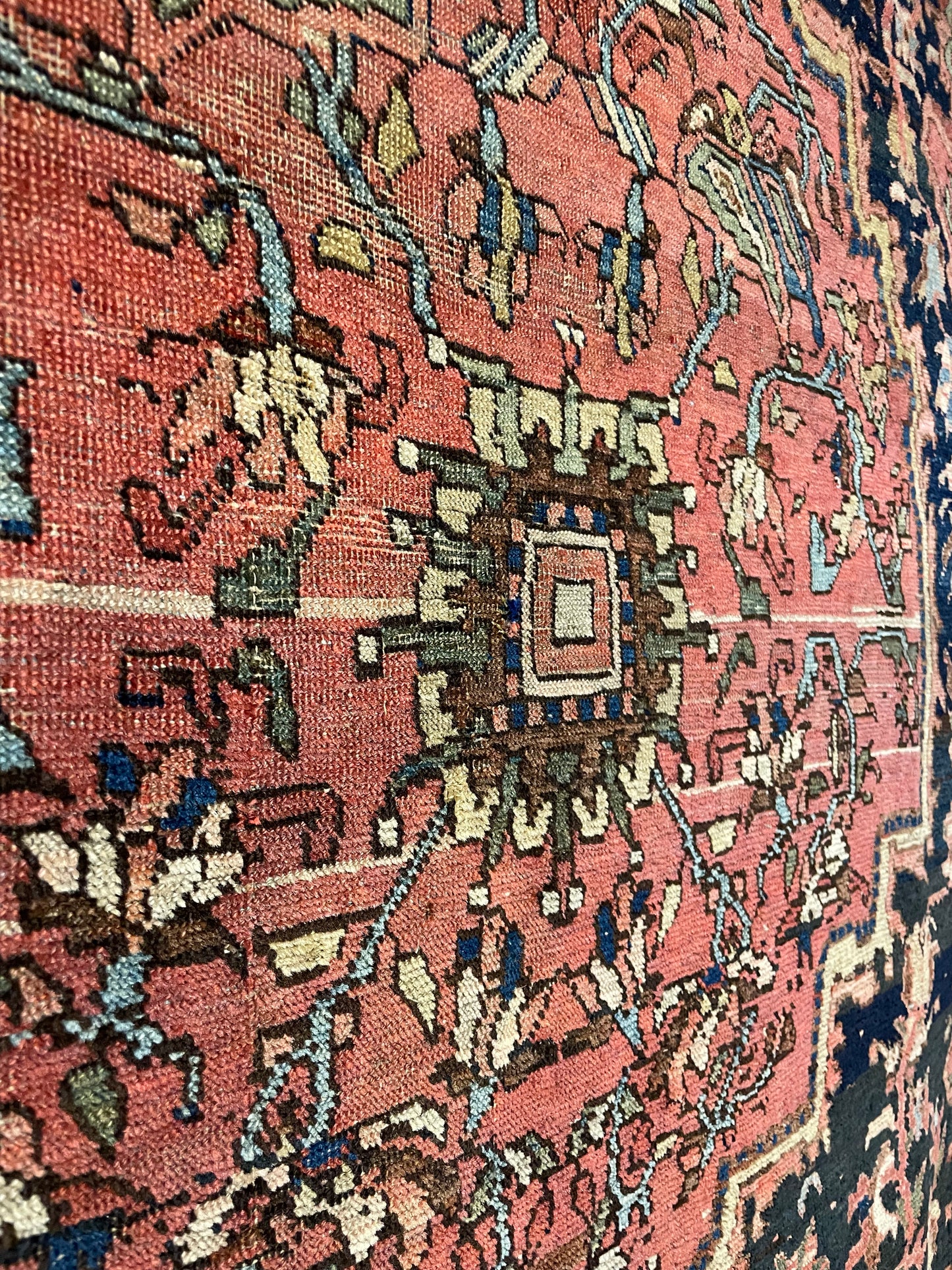 Antique Persian Fereghan Sarouk Village Rug