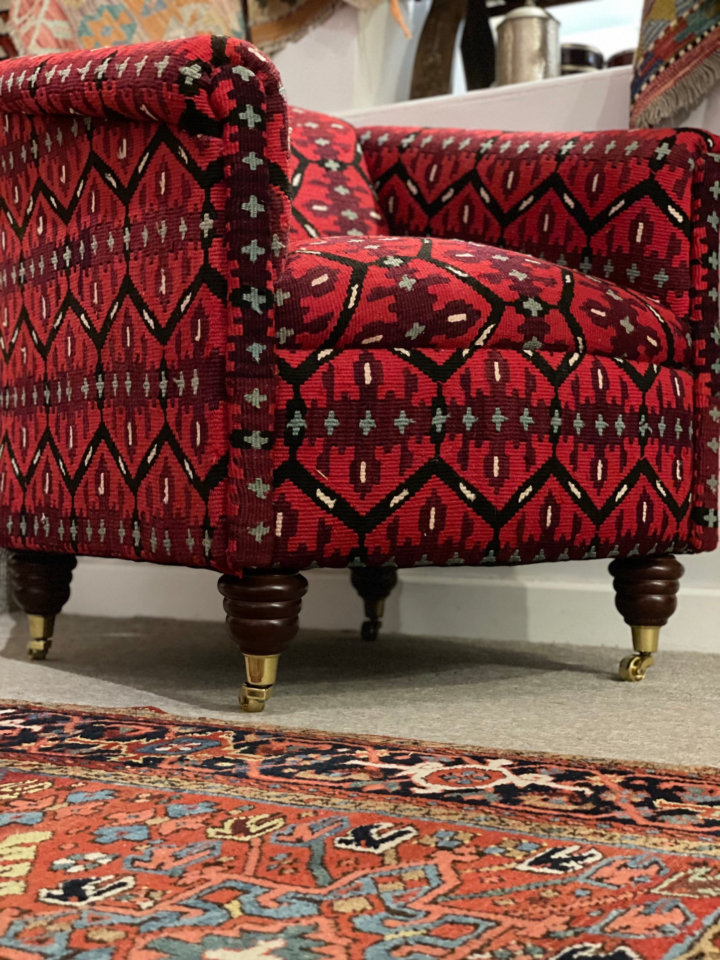 Tubchair Kilim covered with brass castors