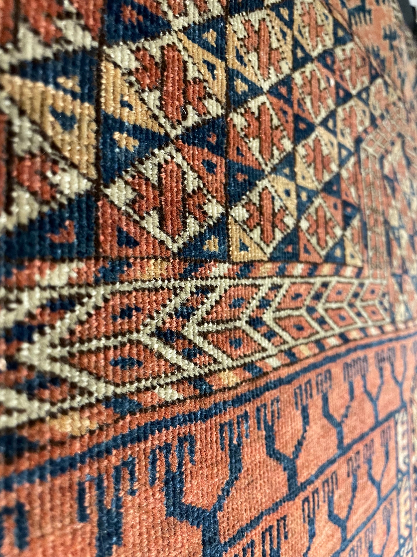 Antique Turkoman Engsi