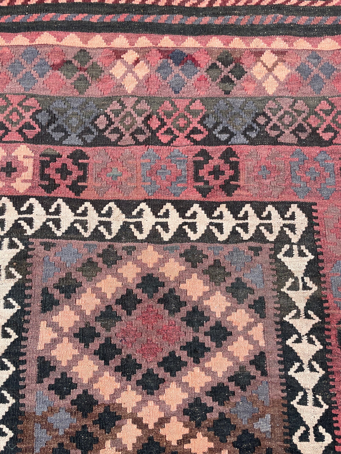 Afghan Maimana Kilim