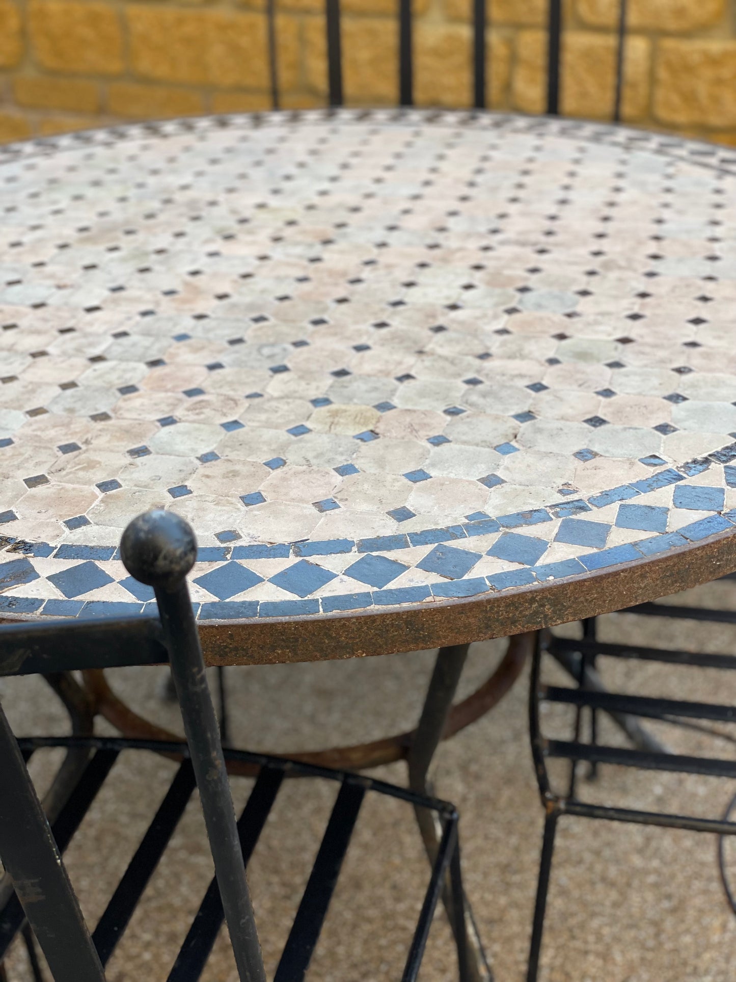 Vintage Moroccan Mosaic Garden Table & x4 Chairs