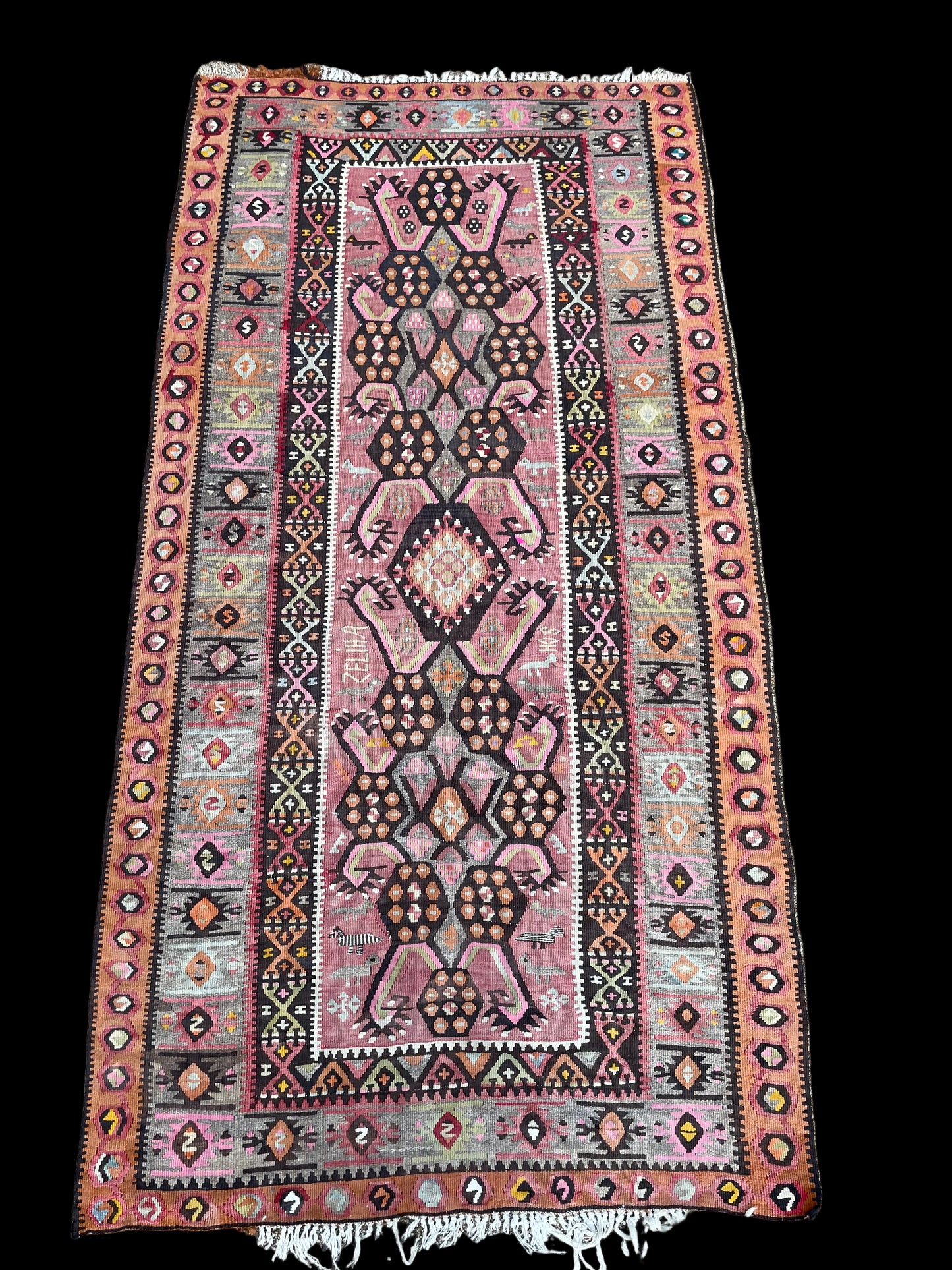 Vintage Turkish Kilim - Signed