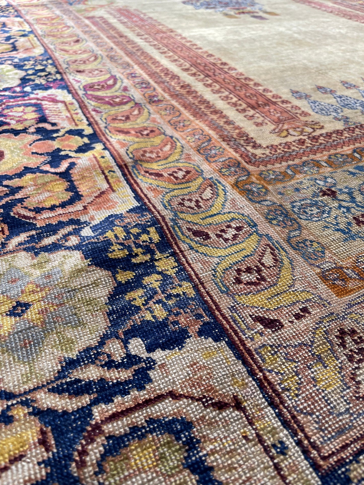 Early Anatolian Silk Prayer Rug of Ghiordes Design - 19th Century