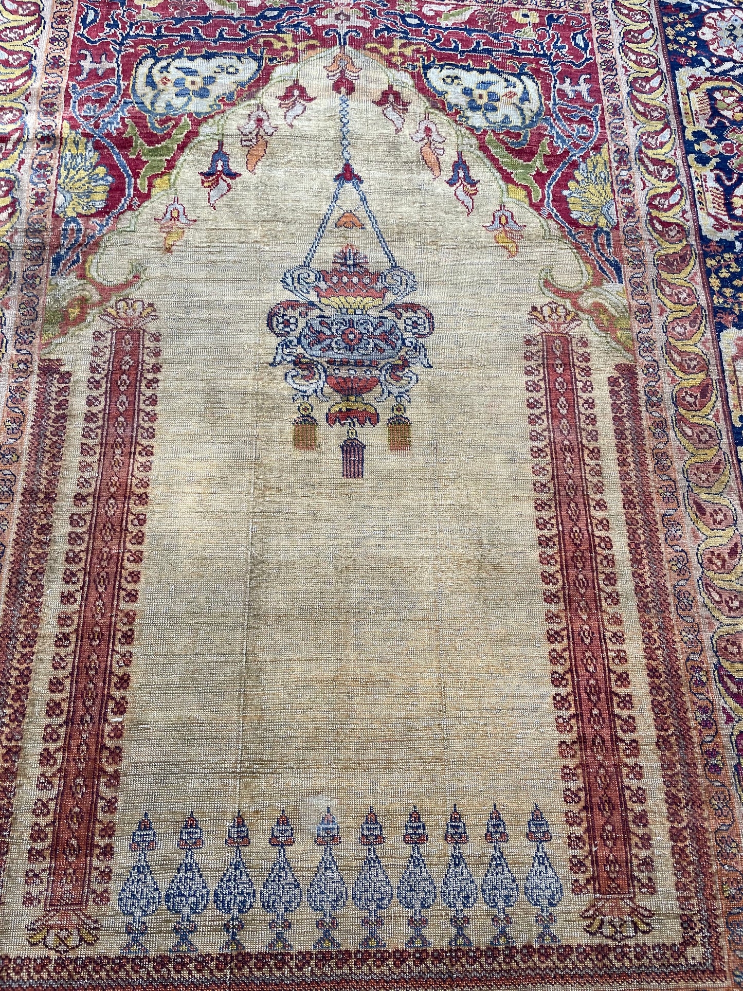 Early Anatolian Silk Prayer Rug of Ghiordes Design - 19th Century
