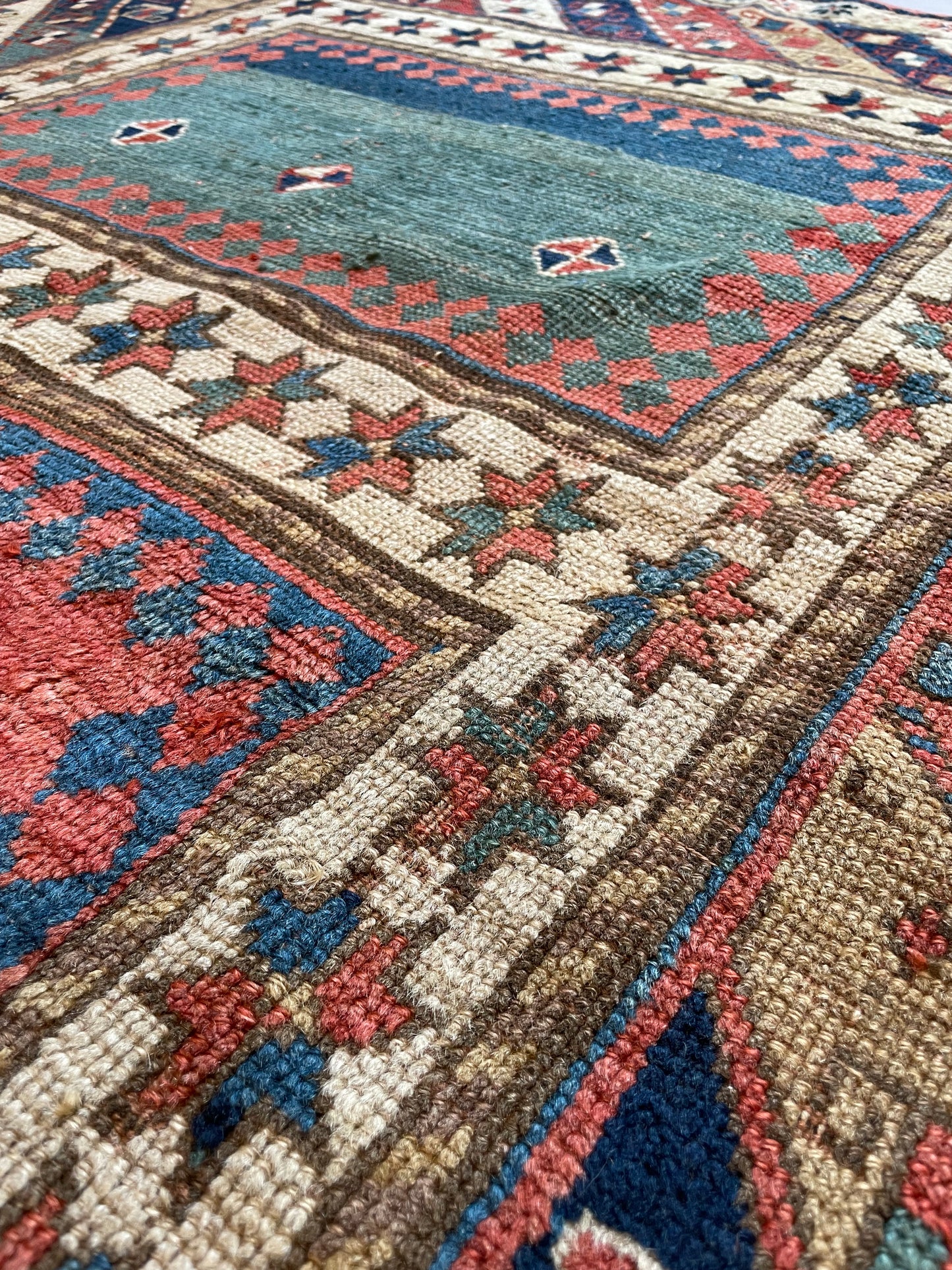 Antique Caucasian Kazak Bordjalou Rug