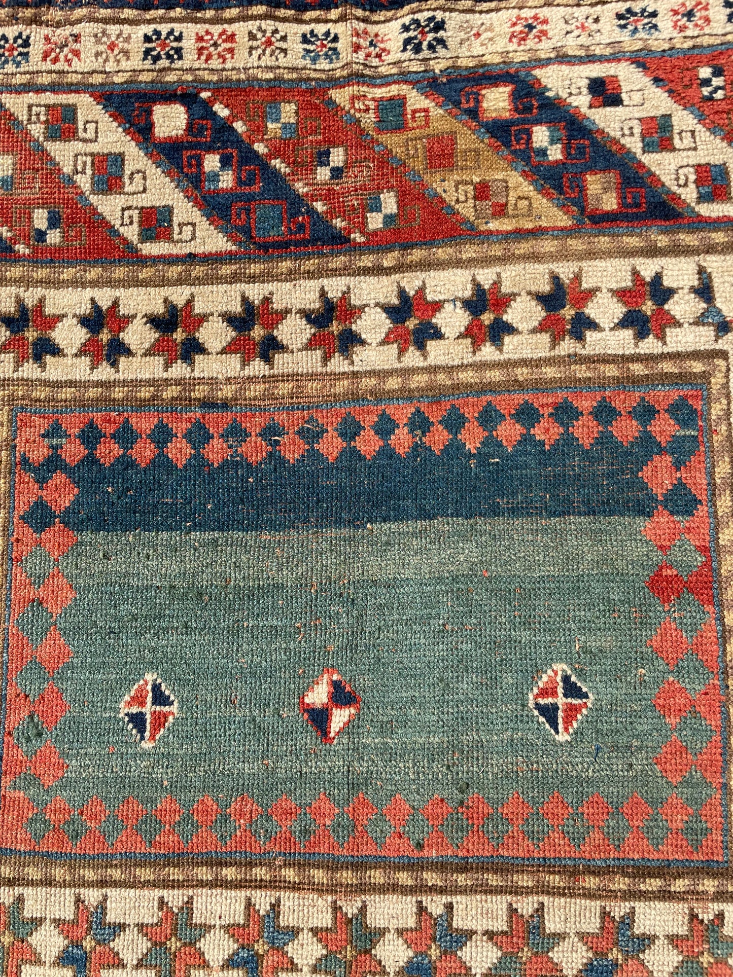 Antique Caucasian Kazak Bordjalou Rug