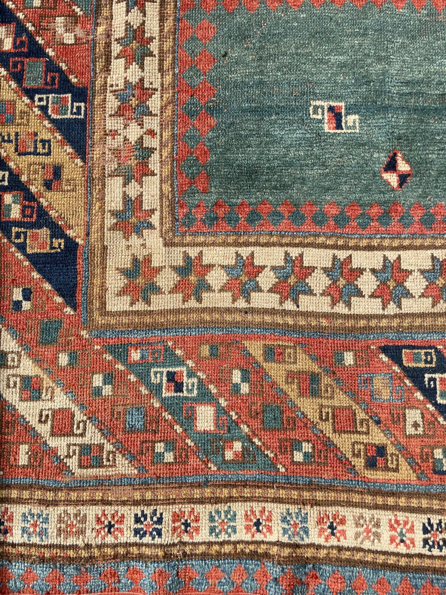 Antique Caucasian Kazak Bordjalou Rug