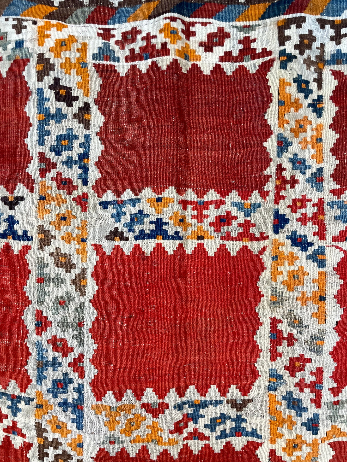 Antique Qashqai Kilim