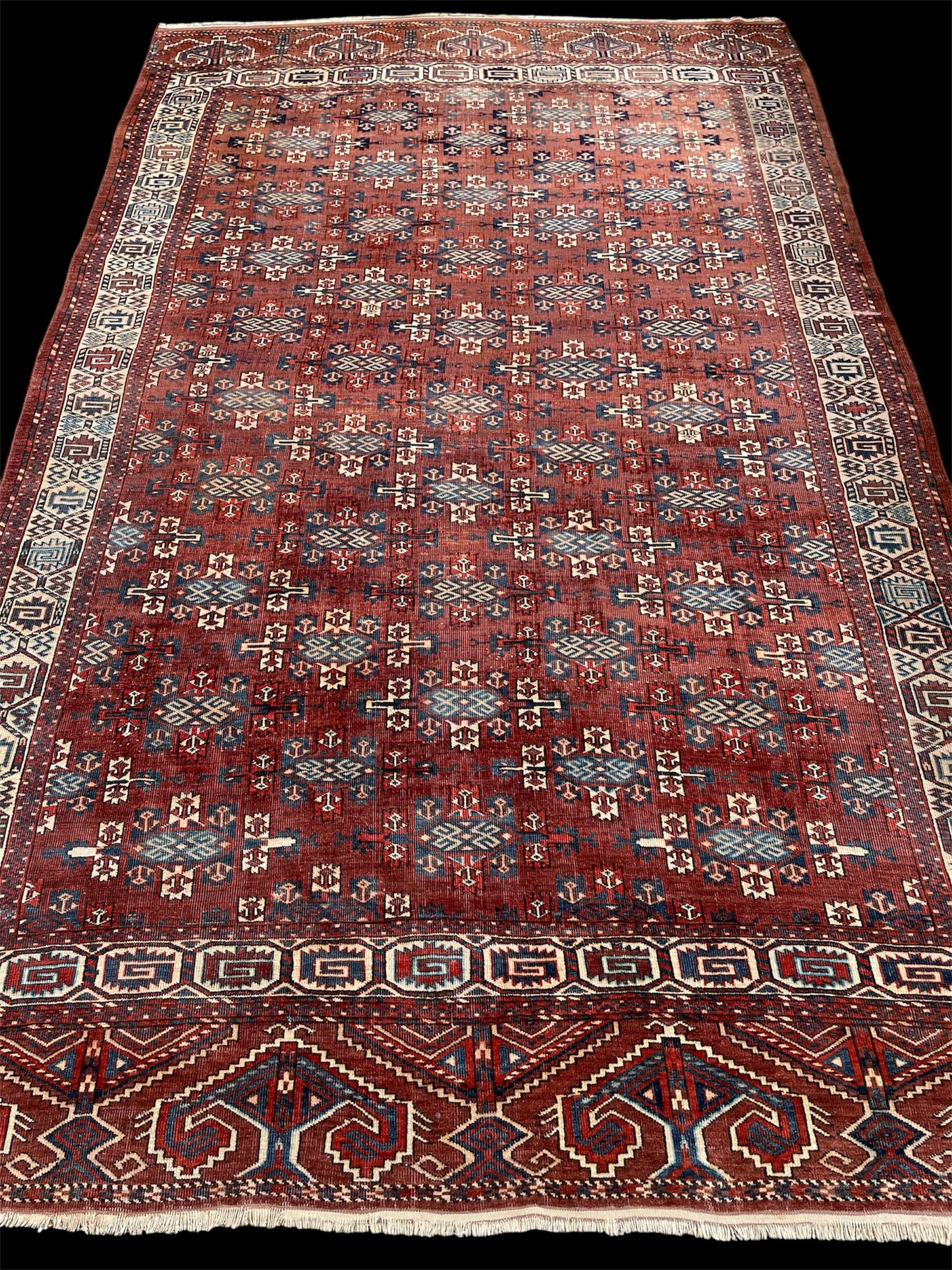 Turkoman Yomut Main Carpet Late 19th Century
