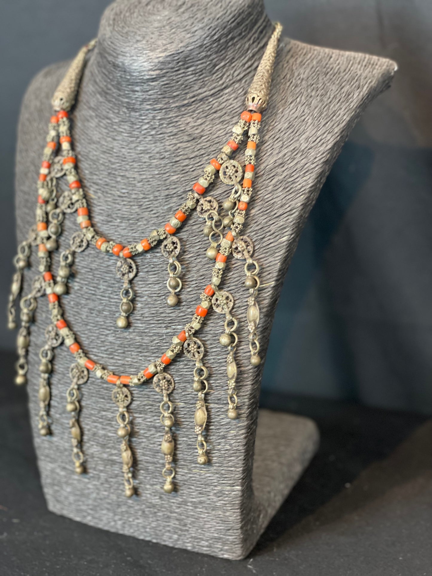 Yemeni Necklace with coral