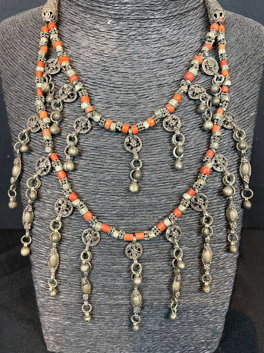 Yemeni Necklace with coral