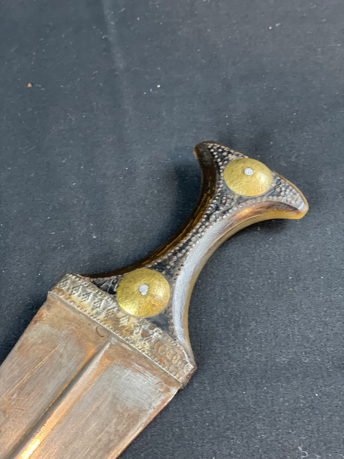 Antique Yemeni Jambiya with belt